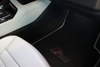 Audi R8, 5.2, 456 kW, petrol, automatic, four-wheel drive