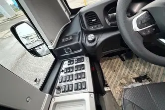 Iveco Daily, 3.0, 152 kW, diesel, automatic, rear-wheel drive