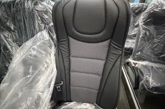 Iveco Daily, 3.0, 152 kW, diesel, automatic, rear-wheel drive