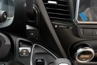 Iveco Daily, 3.0, 152 kW, diesel, automatic, rear-wheel drive