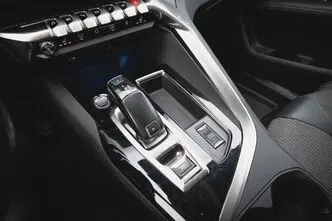 Peugeot 3008, 1.2, 96 kW, petrol, automatic, front-wheel drive