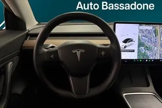 Tesla Model 3, 208 kW, electric, automatic, rear-wheel drive