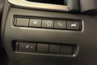 Nissan Qashqai, 1.3, 116 kW, hybrid, automatic, front-wheel drive