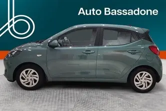 Hyundai i10, 1.0, 46 kW, petrol, manual, front-wheel drive