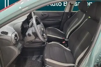 Hyundai i10, 1.0, 46 kW, petrol, manual, front-wheel drive