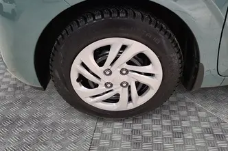 Hyundai i10, 1.0, 46 kW, petrol, manual, front-wheel drive