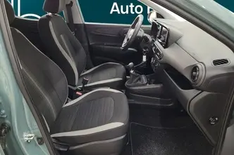 Hyundai i10, 1.0, 46 kW, petrol, manual, front-wheel drive