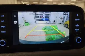 Hyundai i10, 1.0, 46 kW, petrol, manual, front-wheel drive