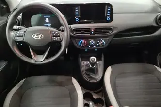 Hyundai i10, 1.0, 46 kW, petrol, manual, front-wheel drive