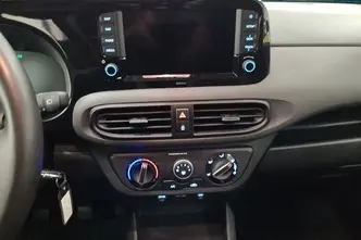 Hyundai i10, 1.0, 46 kW, petrol, manual, front-wheel drive