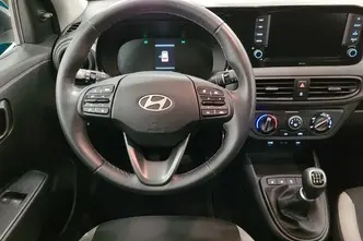 Hyundai i10, 1.0, 46 kW, petrol, manual, front-wheel drive