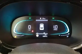 Hyundai i10, 1.0, 46 kW, petrol, manual, front-wheel drive