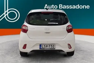 Hyundai i10, 1.0, 46 kW, petrol, manual, front-wheel drive