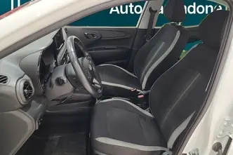 Hyundai i10, 1.0, 46 kW, petrol, manual, front-wheel drive