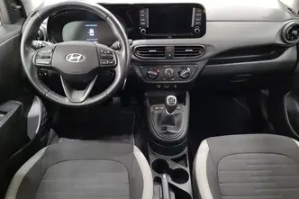 Hyundai i10, 1.0, 46 kW, petrol, manual, front-wheel drive