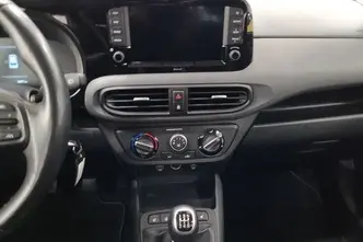 Hyundai i10, 1.0, 46 kW, petrol, manual, front-wheel drive