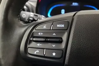 Hyundai i10, 1.0, 46 kW, petrol, manual, front-wheel drive