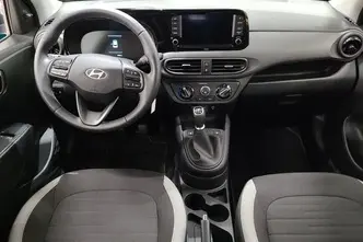 Hyundai i10, 1.0, 46 kW, petrol, manual, front-wheel drive