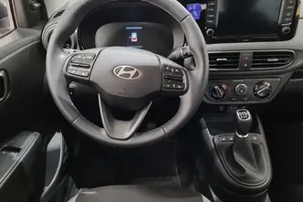 Hyundai i10, 1.0, 46 kW, petrol, manual, front-wheel drive