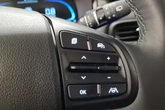 Hyundai i10, 1.0, 46 kW, petrol, manual, front-wheel drive