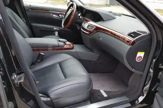 Mercedes-Benz S 350, 3.5, 200 kW, бензин, автомат, задний привод