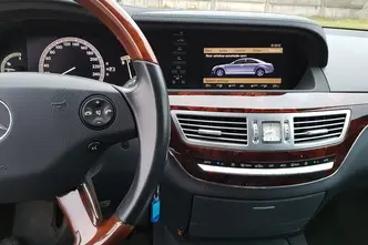 Mercedes-Benz S 350, 3.5, 200 kW, бензин, автомат, задний привод