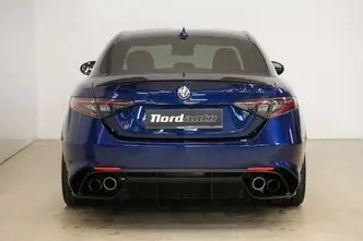 Alfa Romeo Giulia, 2.9, 375 kW, petrol, automatic, rear-wheel drive