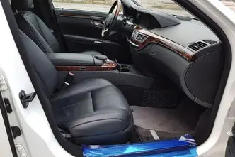 Mercedes-Benz S 350, 3.5, 200 kW, бензин, автомат, задний привод