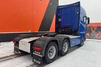 MAN TGX 28.580 6x2, 427 kW, diesel, automatic