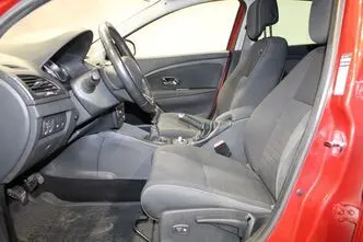 Renault Megane, 1.2, 85 kW, petrol, manual, front-wheel drive