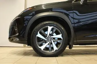 Lexus NX 300h, 2.5, 114 kW, hybrid, automatic, four-wheel drive