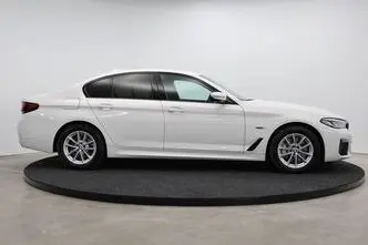 BMW 530, 2.0, 215 kW, bensiin, automaat, nelikvedu