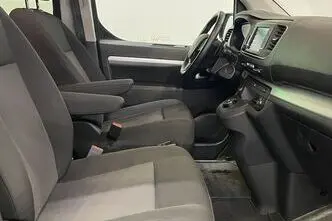 Peugeot Expert, 2.0, 106 kW, diesel, automatic, front-wheel drive