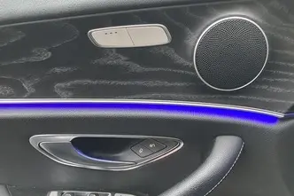 Mercedes-Benz E 220, 2.0, 143 kW, diesel, automatic, rear-wheel drive