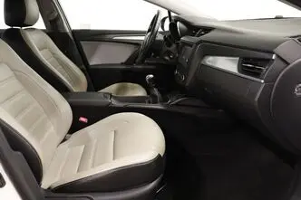 Toyota Avensis, 1.8, 108 kW, bensiin, manuaal, esivedu