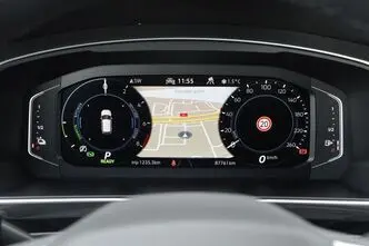 Volkswagen Tiguan, 1.4, 160 kW, petrol, automatic, front-wheel drive