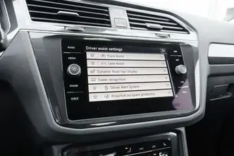 Volkswagen Tiguan, 1.4, 160 kW, petrol, automatic, front-wheel drive