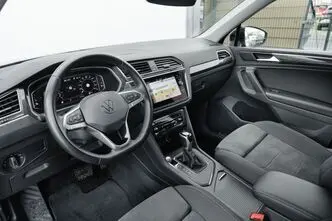 Volkswagen Tiguan, 1.4, 160 kW, petrol, automatic, front-wheel drive
