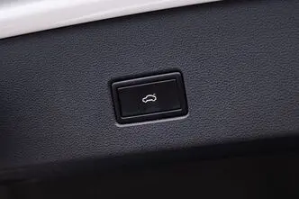 Volkswagen T-Roc, 2.0, 110 kW, diesel, automatic, four-wheel drive