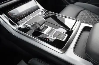 Audi Q8, 3.0, 210 kW, diesel, automatic, four-wheel drive