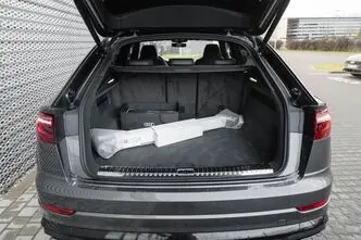 Audi Q8, 3.0, 210 kW, diesel, automatic, four-wheel drive