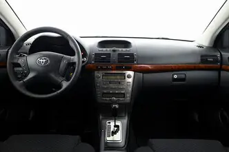 Toyota Avensis, 2.0, 108 kW, petrol, automatic, front-wheel drive