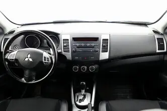 Mitsubishi Outlander, 2.4, 125 kW, petrol, automatic, four-wheel drive