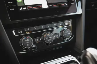 Volkswagen Passat, 2.0, 140 kW, diesel, automatic, front-wheel drive