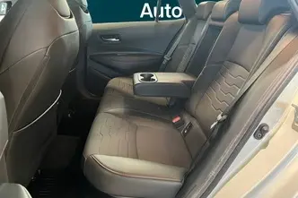 Toyota Corolla, 1.8, 90 kW, hybrid, automatic, front-wheel drive