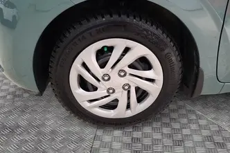 Hyundai i10, 1.0, 46 kW, bensiin, manuaal, esivedu