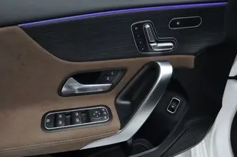 Mercedes-Benz A 180, 1.3, 100 kW, hübriid, automaat, esivedu