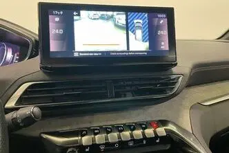 Peugeot 3008, 1.5, 96 kW, diesel, automatic, front-wheel drive