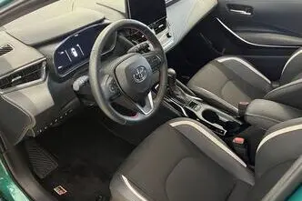 Toyota Corolla, 1.8, 72 kW, hibrīds, automātiskā, priekšējā piedziņa