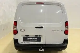 Toyota Proace City, 1.5, 75 kW, diesel, manual, front-wheel drive